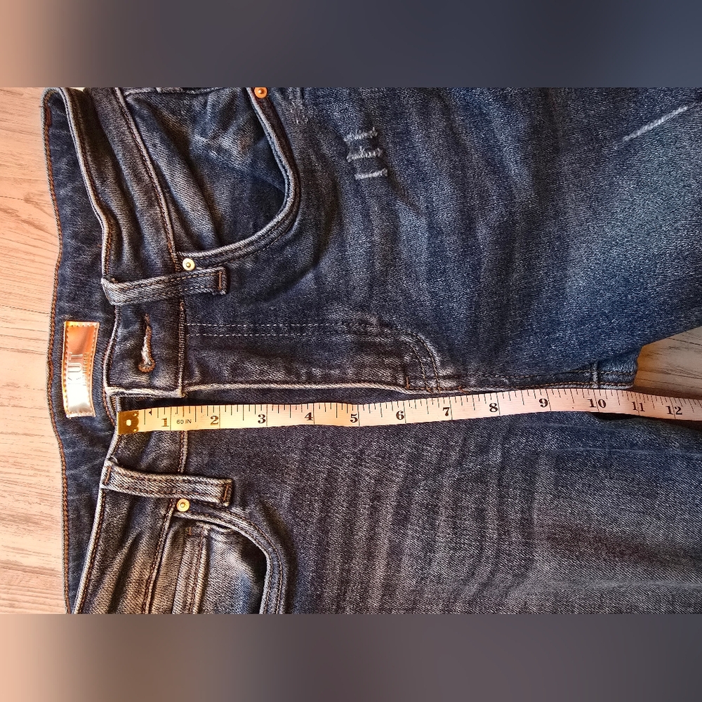 Women's Blue Jeans - Picture 7 of 8